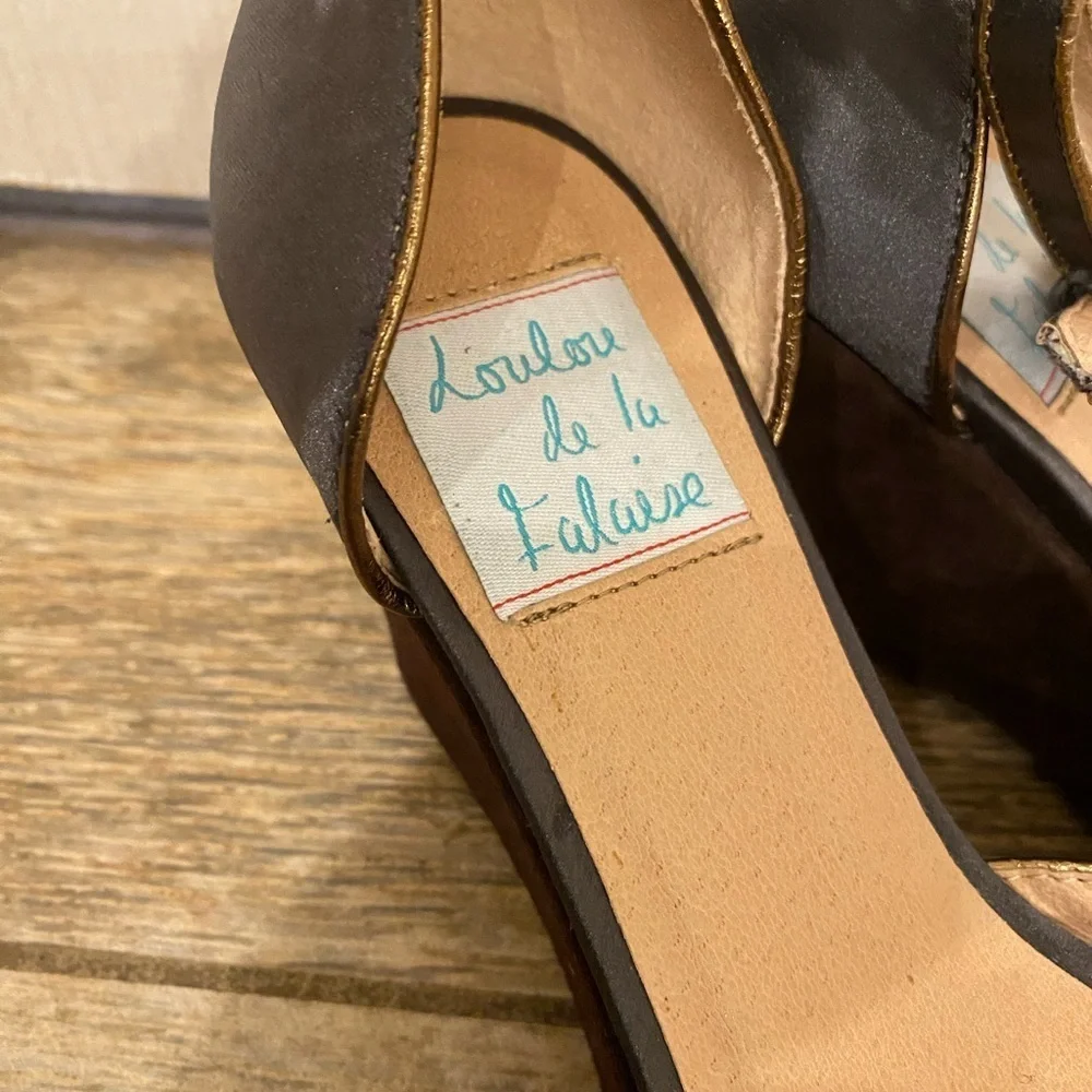 Lou Lou De La Falaise Womens Satin Grey Peep Toe Wedge Heels